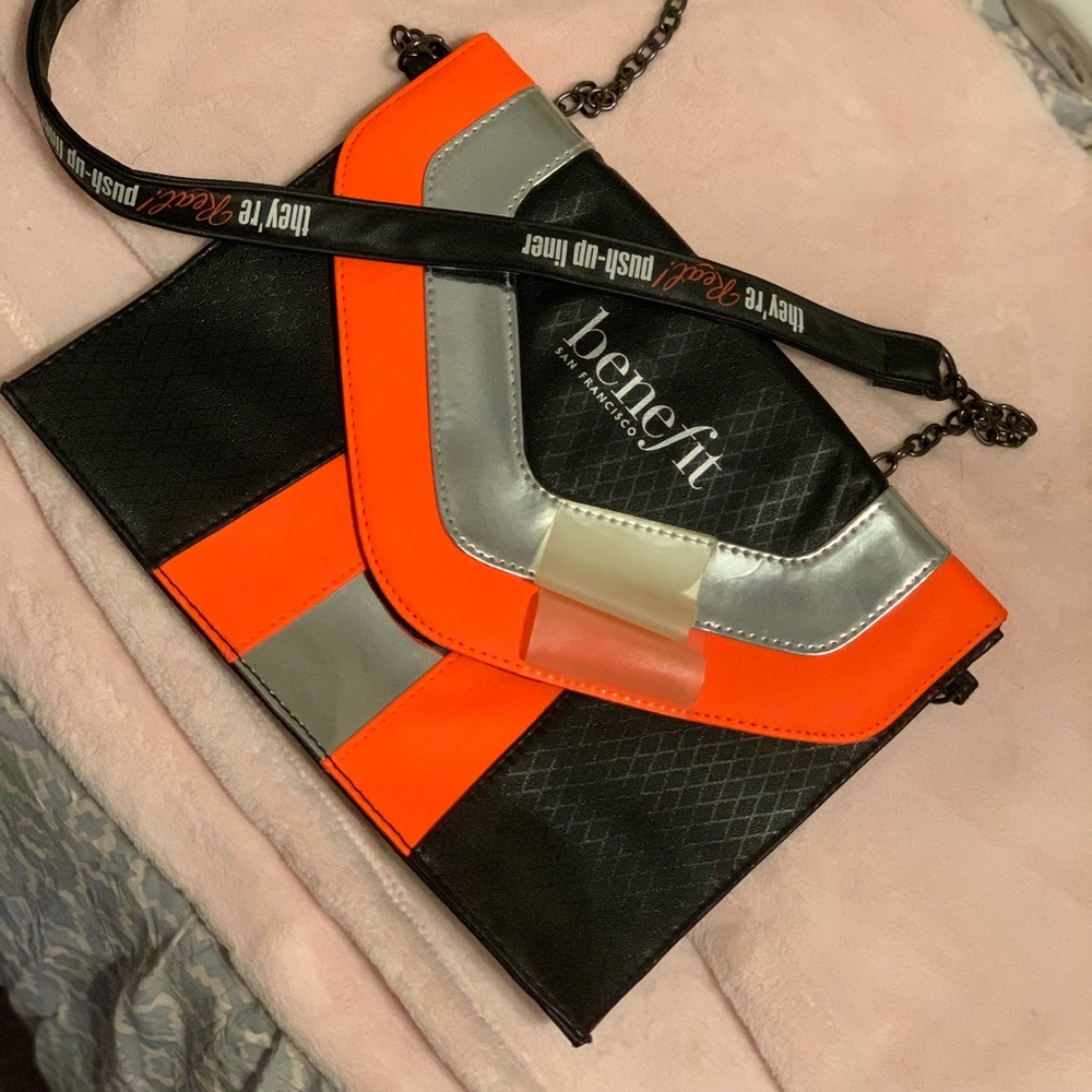 Crossbody bag